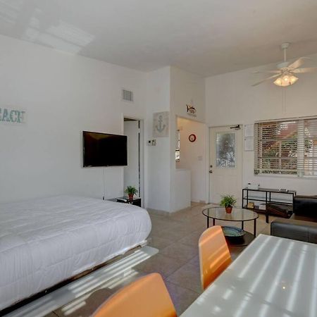 Aloha Apartments On The Intracoastal-Walk To The Beach Pompano Beach Exterior photo
