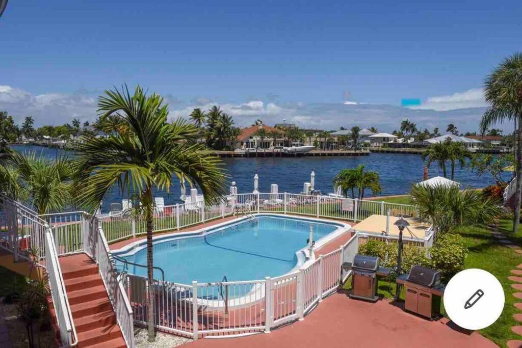 Aloha Apartments On The Intracoastal-Walk To The Beach Pompano Beach Exterior photo