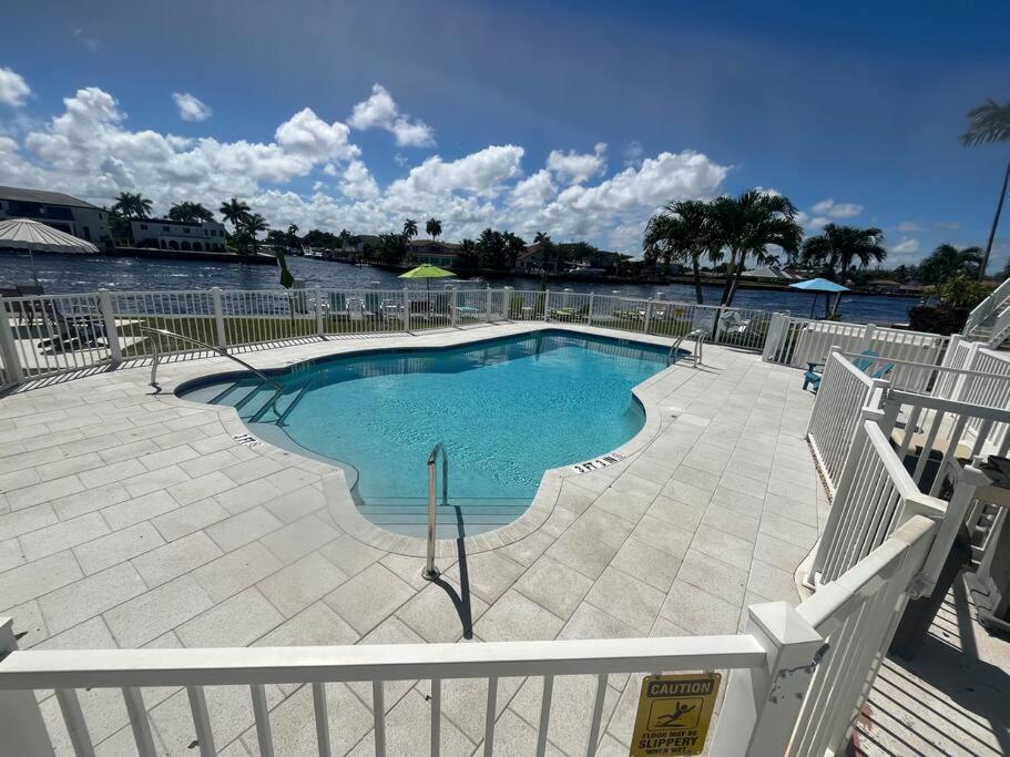 Aloha Apartments On The Intracoastal-Walk To The Beach Pompano Beach Exterior photo
